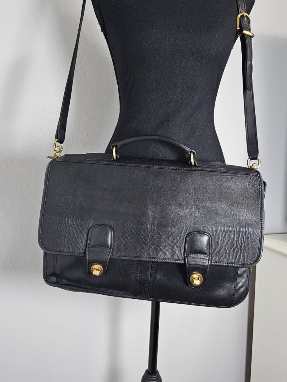 Coach Vintage Black Leather Messenger/Briefcase Bag Rare Dual Twist-Lock Closure - Picture 2 of 9